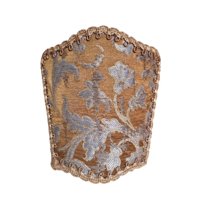 Ventolina Scudetto per Applique in Tessuto Jacquard di Seta Rubelli Les Indes Galantes Bronzo e Argento