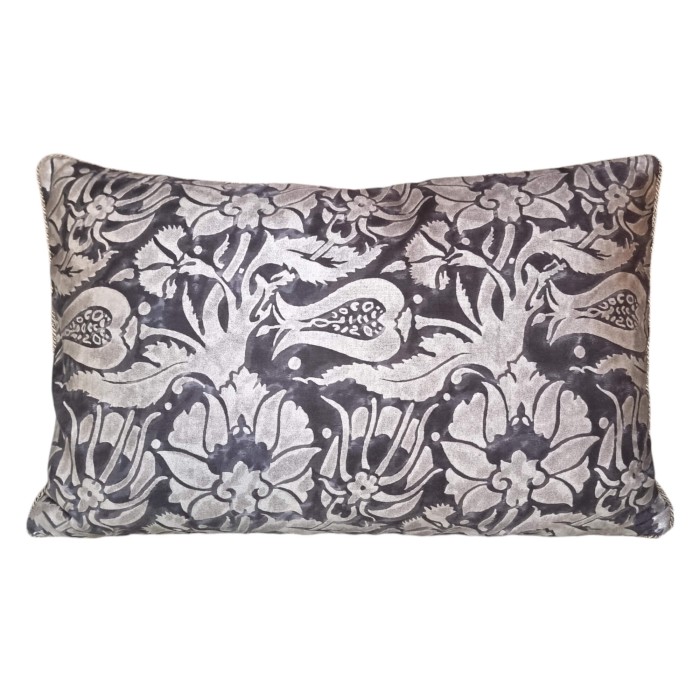 Housse de Coussin Fait Main en Tissu Fortuny Melagrana Noir et Argent