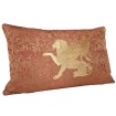 Coussin Brodé Lion Ailé Fait Main en Tissu Brocart Orange